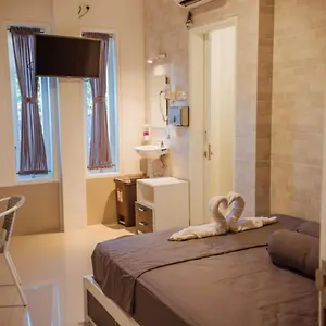 Simple Kuta Bedroom Kuta Lombok