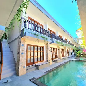  Hostel Kamandaka