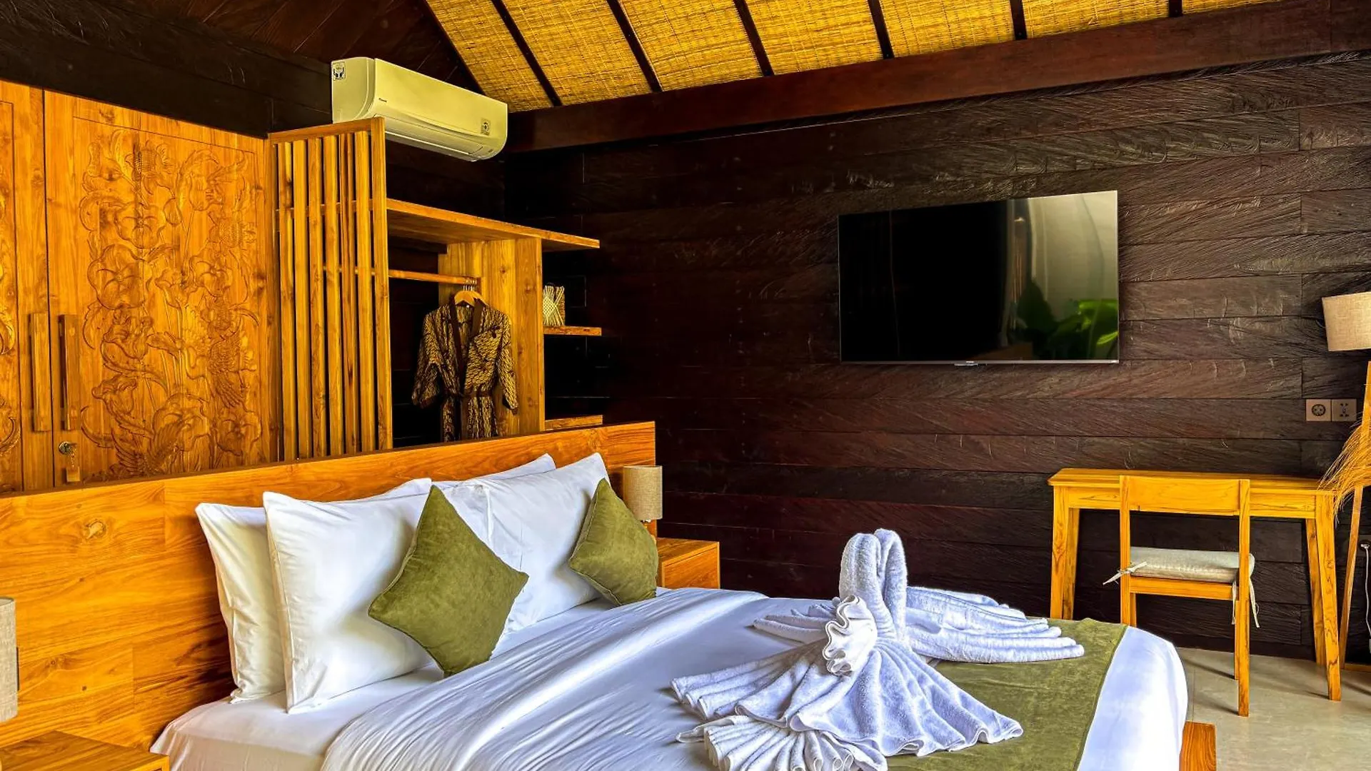 Villa Bolon Kuta  Indonesia